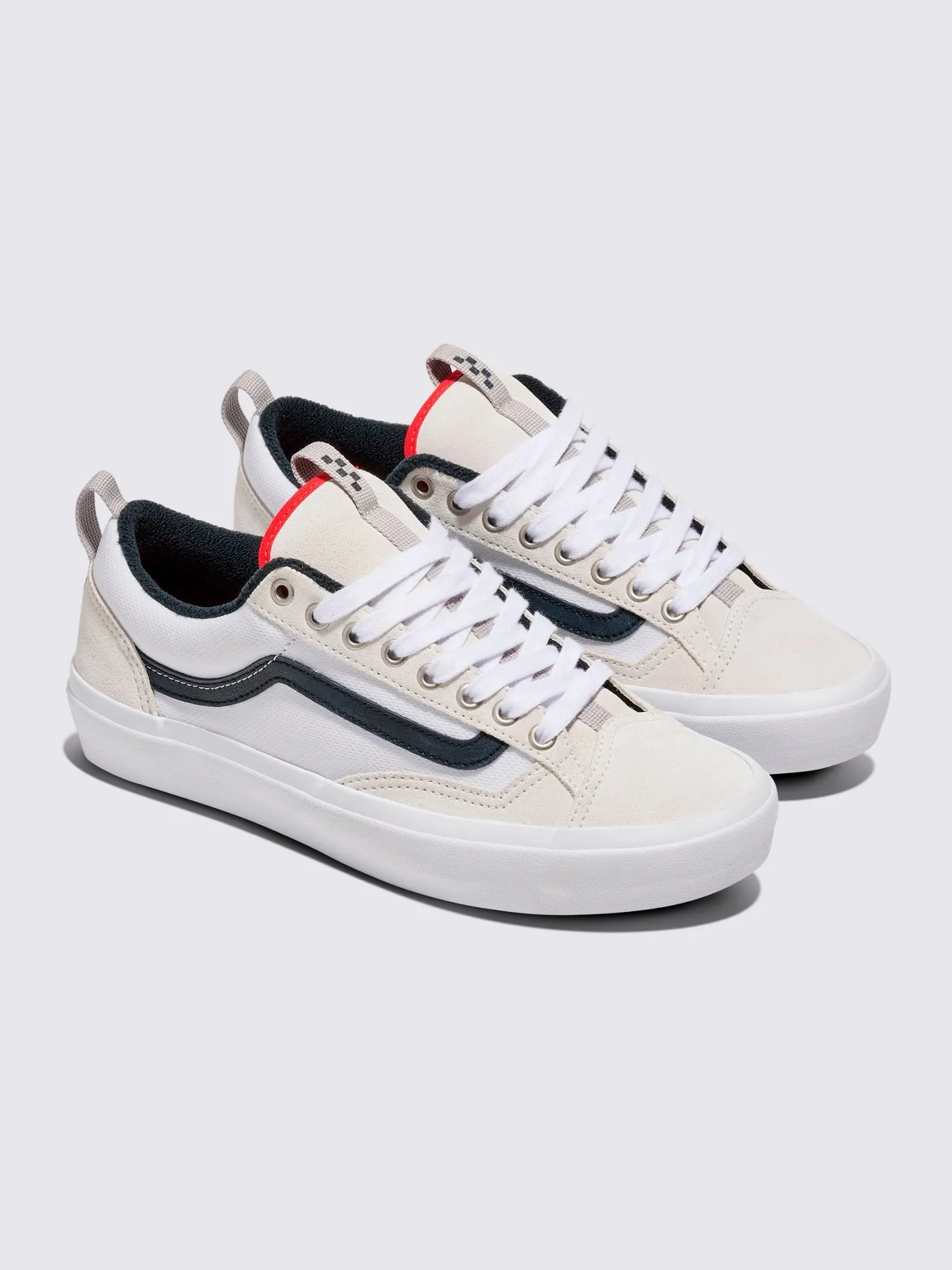 Skate Old Skool 36  Antique White/Black Shoes